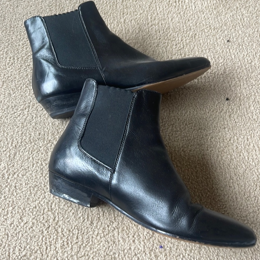 Mod Chelsea boots